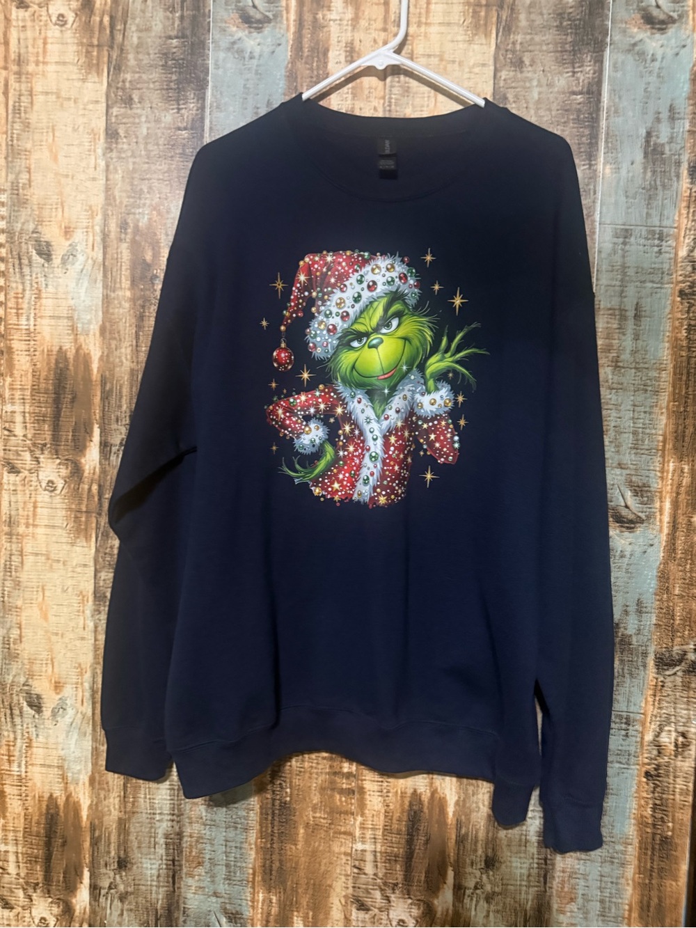 Gildan Navy Crewneck Sweatshirt with Festive Grinch Graphic